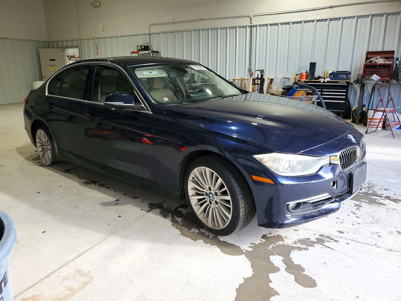 2013 BMW 328 Xi - Фото 4