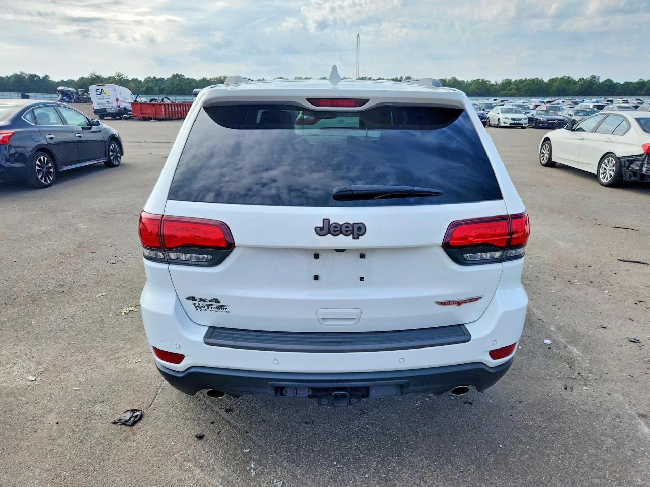 2020 Jeep Grand Cherokee Trailhawk - Image 6