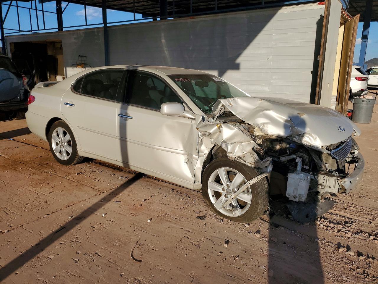 2005 Lexus Es - Image 4