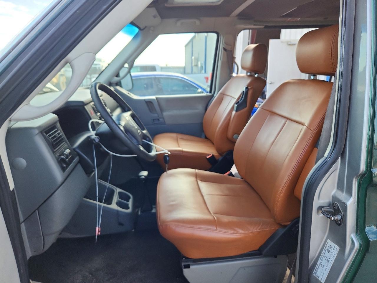 2000 Volkswagen Eurovan Gls - Фото 7