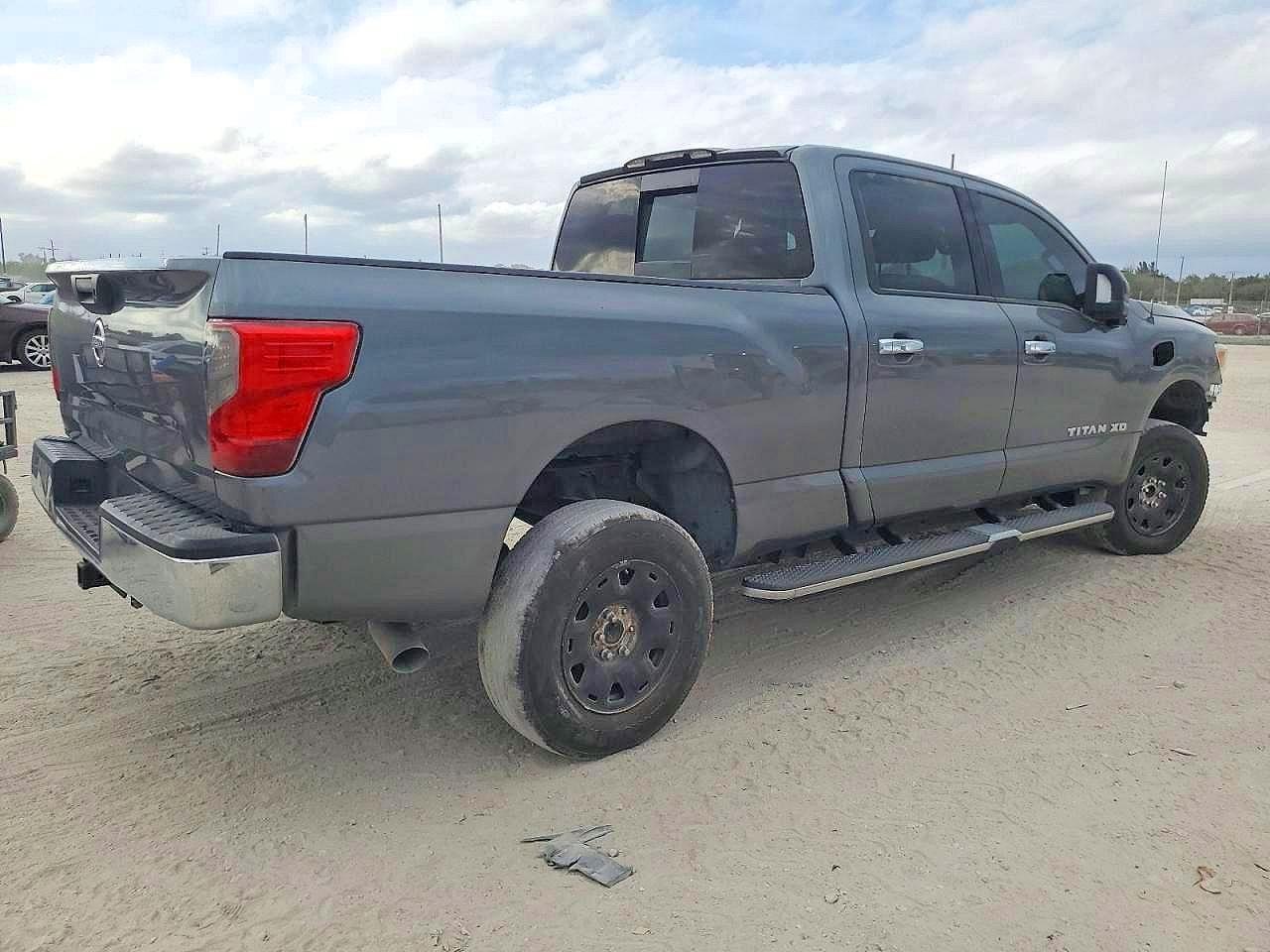 2016 Nissan Titan Xd Sv - Фото 3