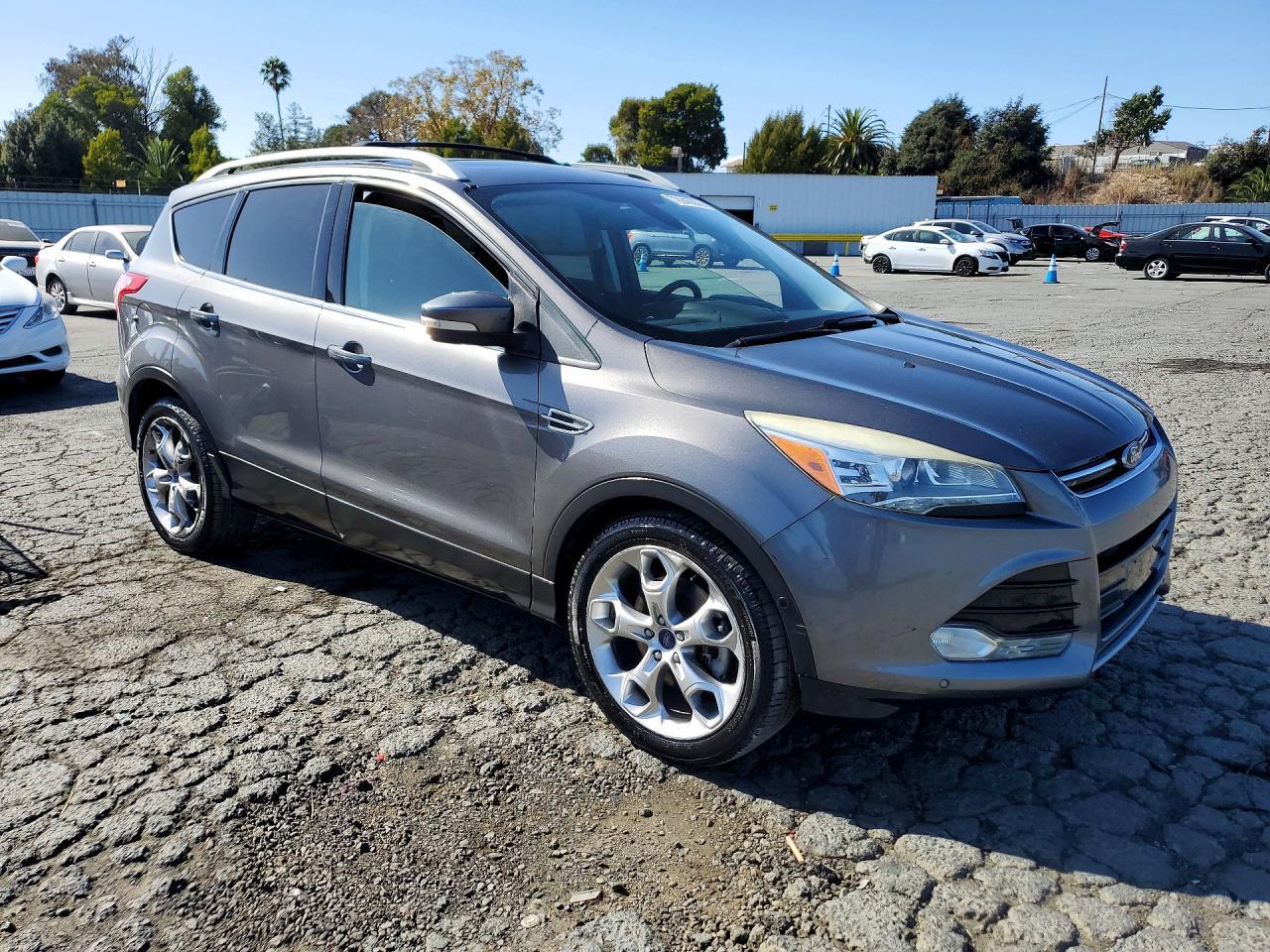 2013 Ford Escape Titanium - Image 4