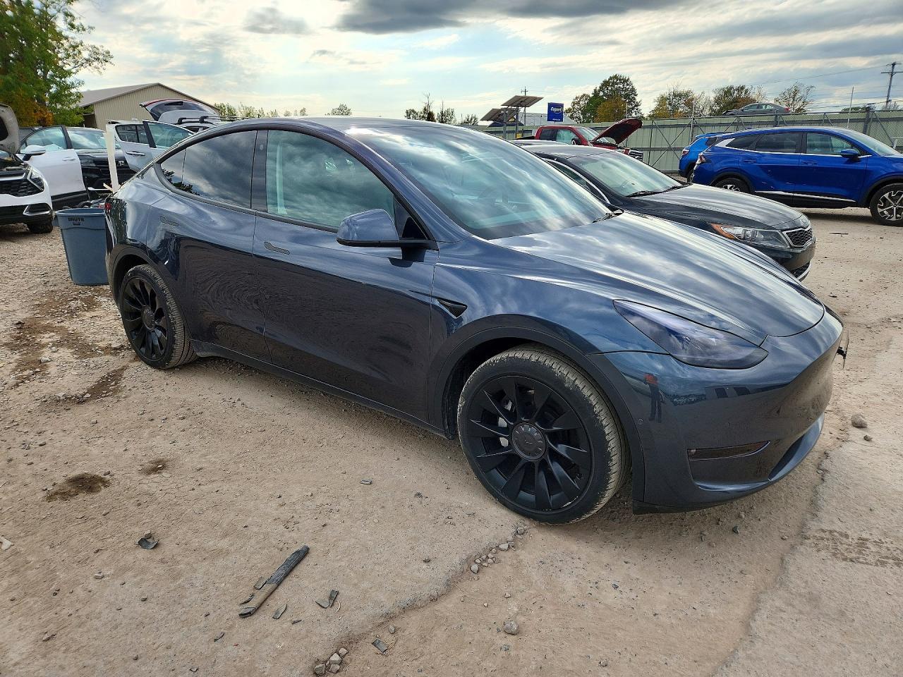 2022 Tesla Model Y - Image 4