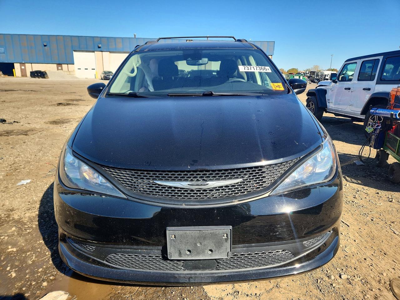 2024 Chrysler Voyager Lx - Image 5
