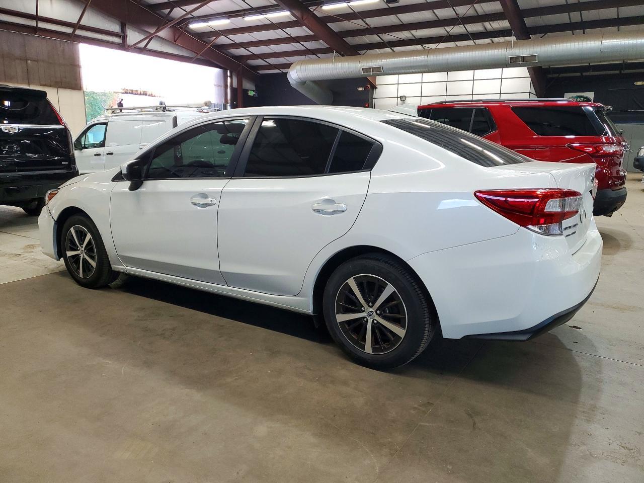 2019 Subaru Impreza Premium - Фото 2