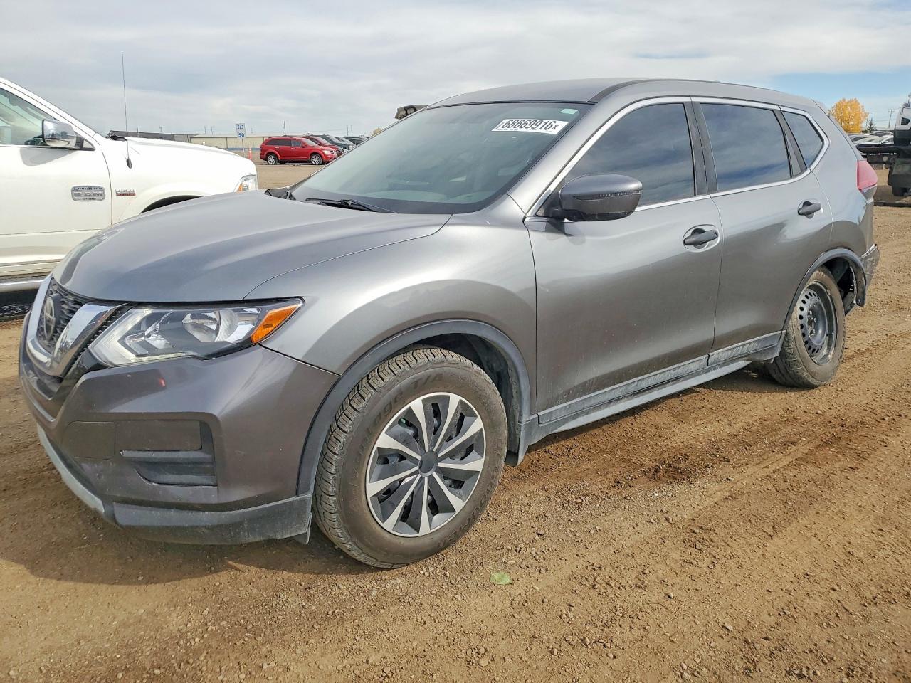 2018 Nissan Rogue S