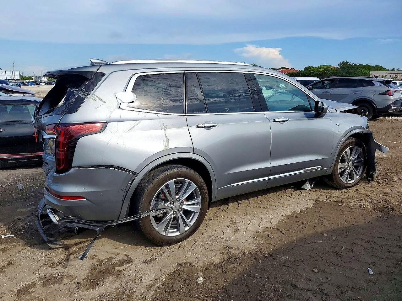 2024 Cadillac Xt6 Premium Luxury - Фото 3