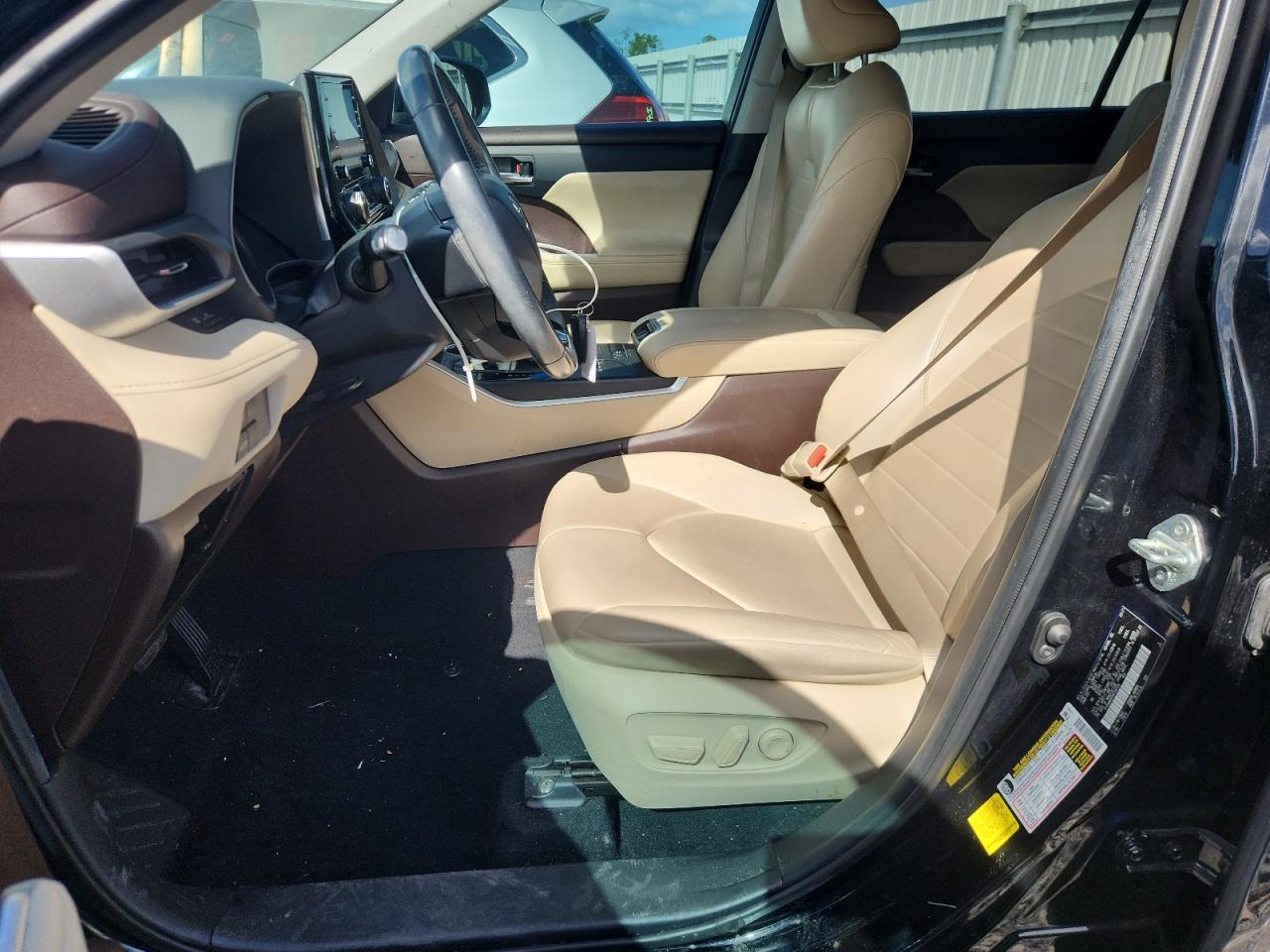 2021 Toyota Highlander Hybrid Xle - Image 7