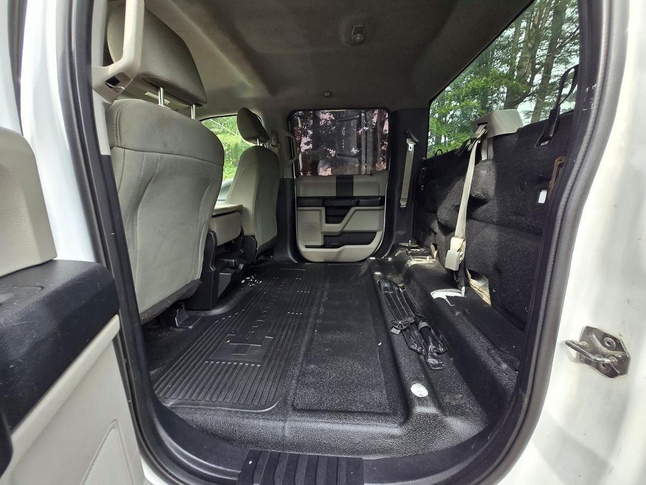 2017 Ford F350 Super Duty - Фото 6