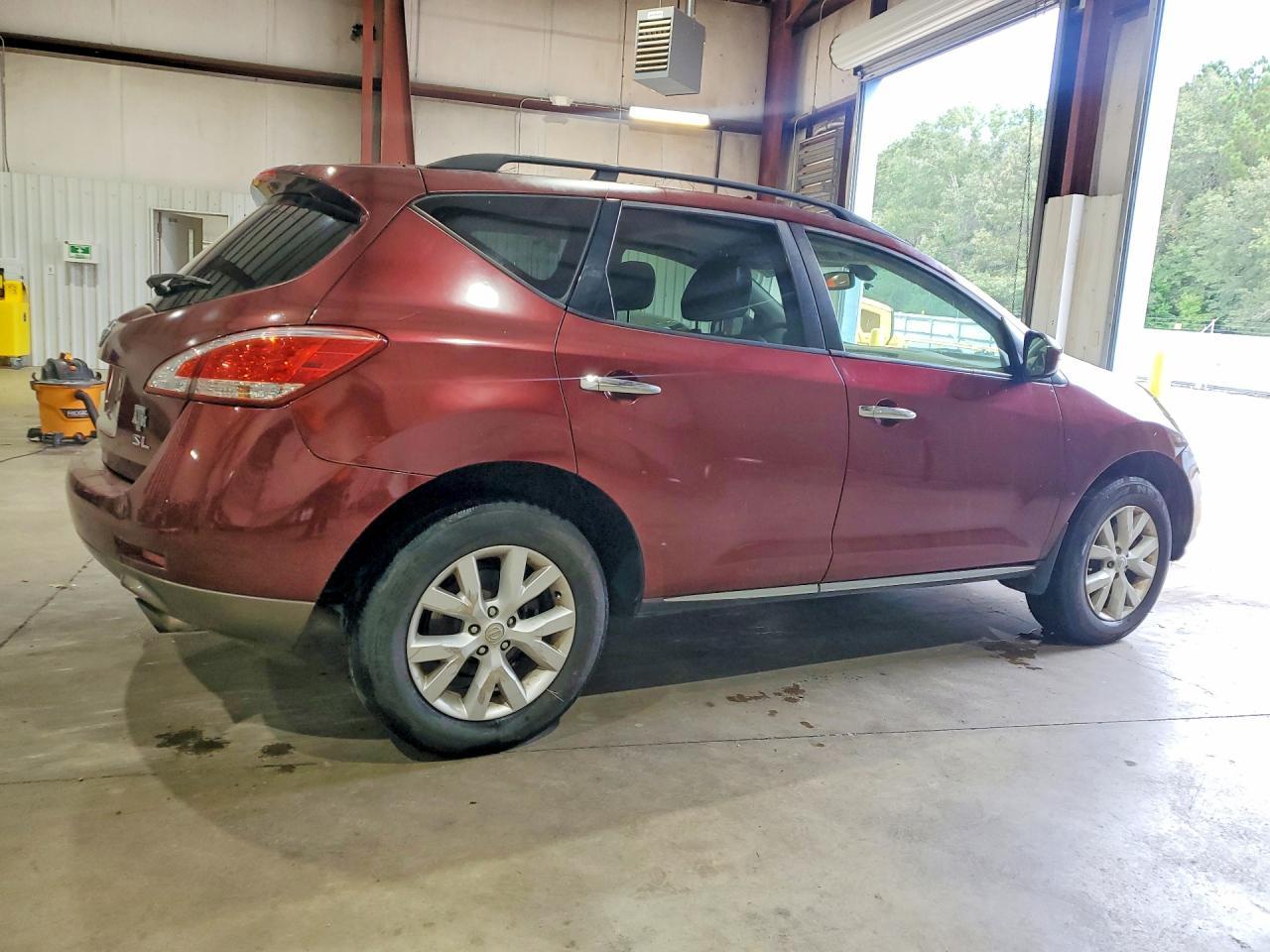 2012 Nissan Murano S - Image 3