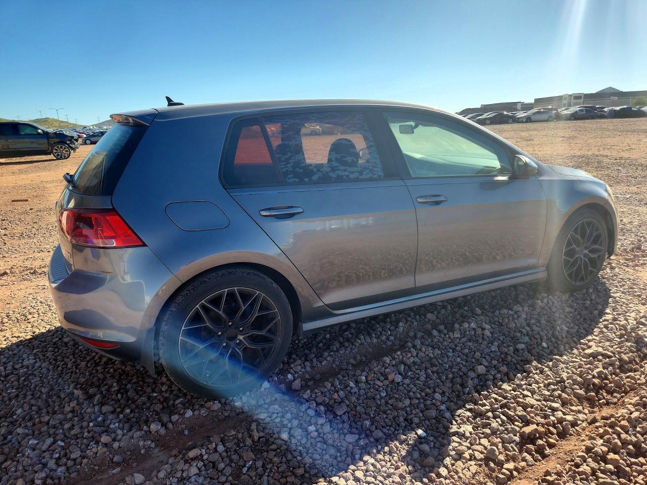 2015 Volkswagen Golf Tdi - Image 3