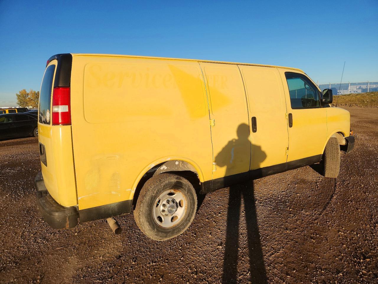 2011 Chevrolet Express G2500 - Image 3