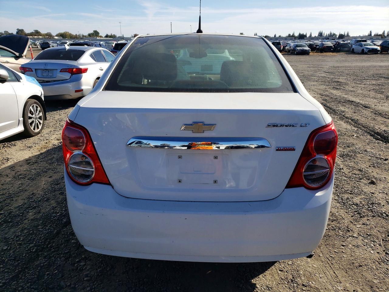 2013 Chevrolet Sonic Lt - Фото 6