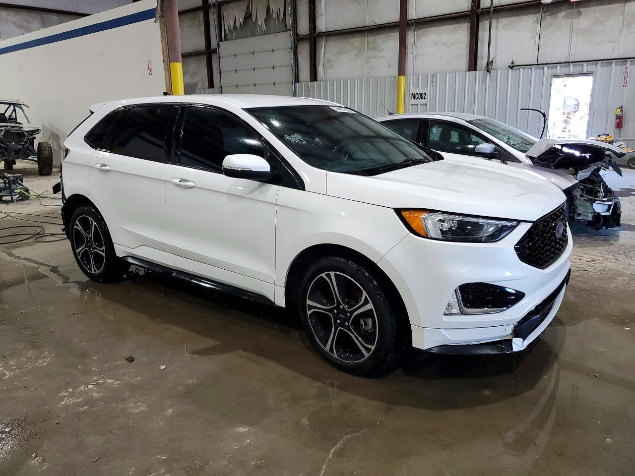 2020 Ford Edge St - Image 4