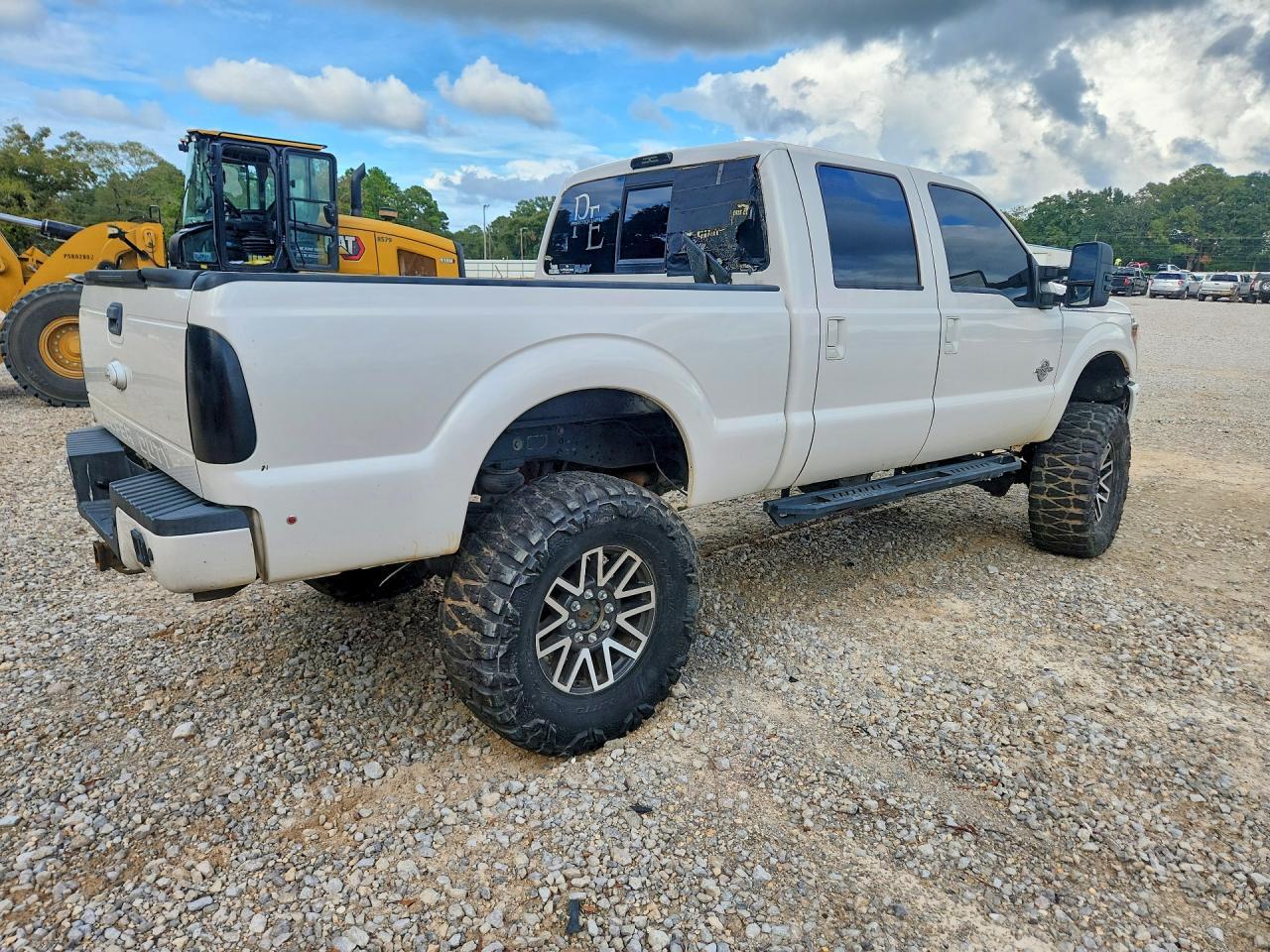 2016 Ford F250 Super Duty - Image 3