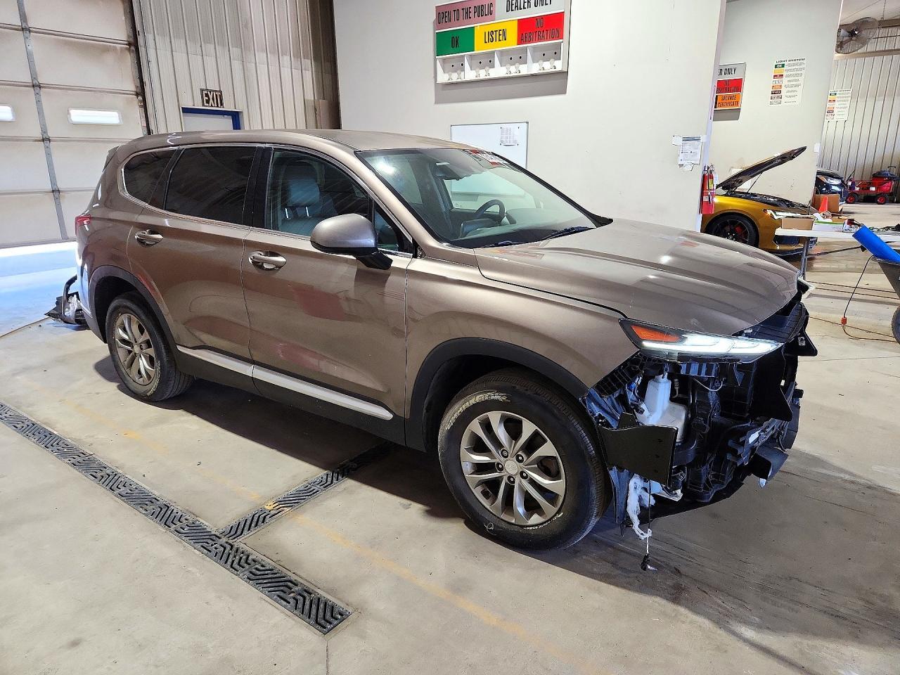 2020 Hyundai Santa Fe Sel - Image 4