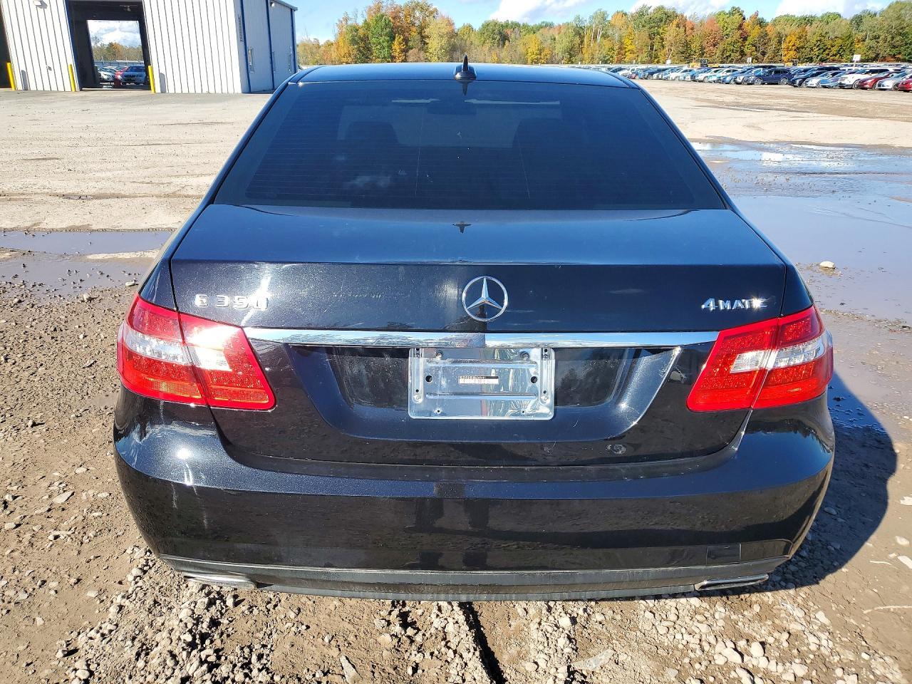 2011 Mercedes-Benz E 350 4Matic - Фото 6