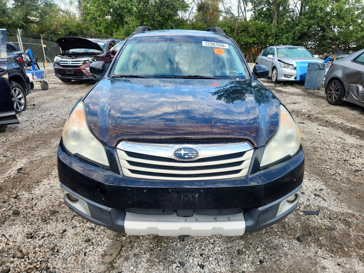 2012 Subaru Outback 3.6R Limited - Image 5