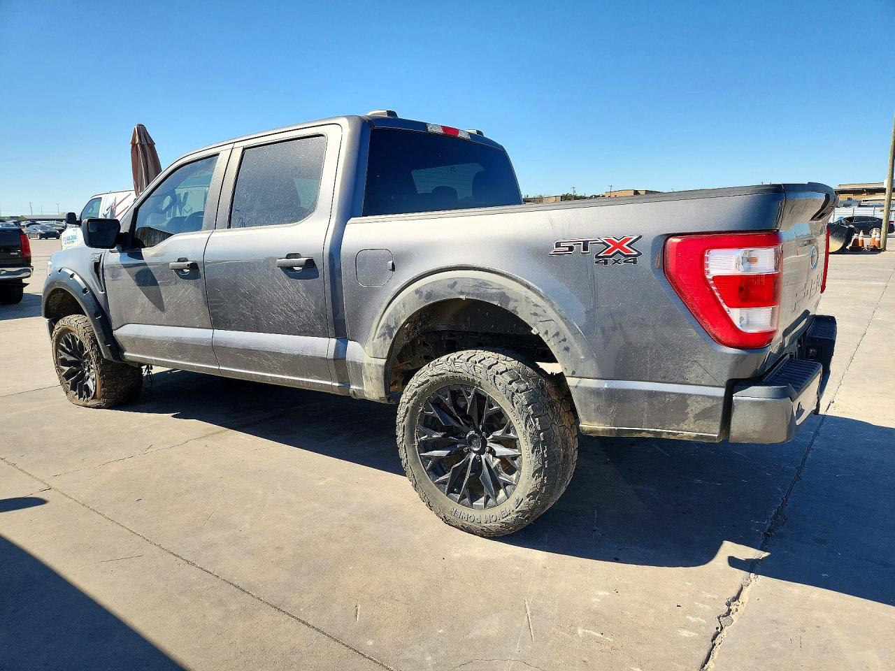2022 Ford F150 Supercrew - Фото 2