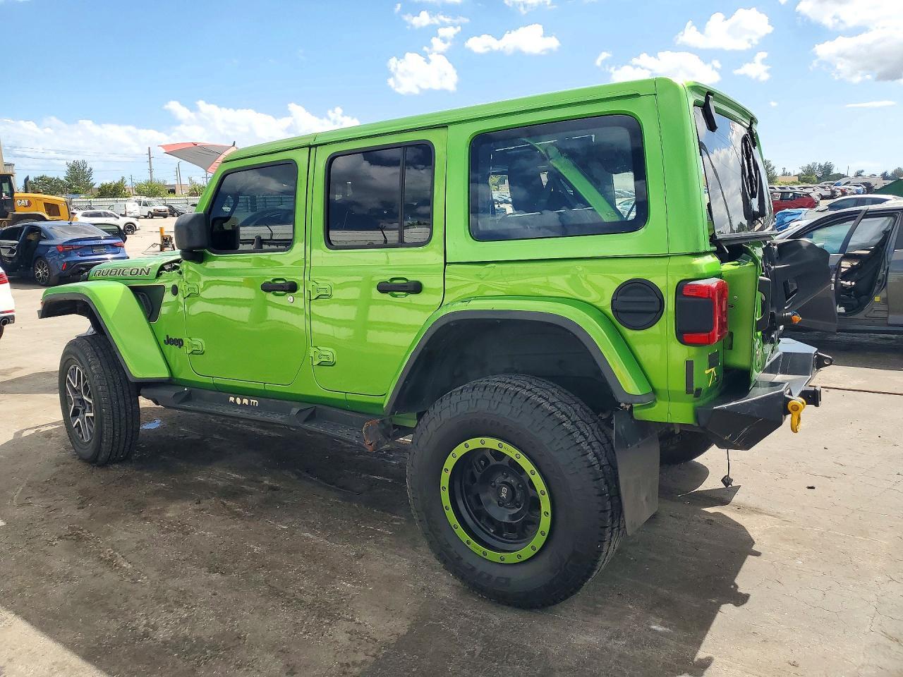 2019 Jeep Wrangler Unlimited Rubicon - Image 2