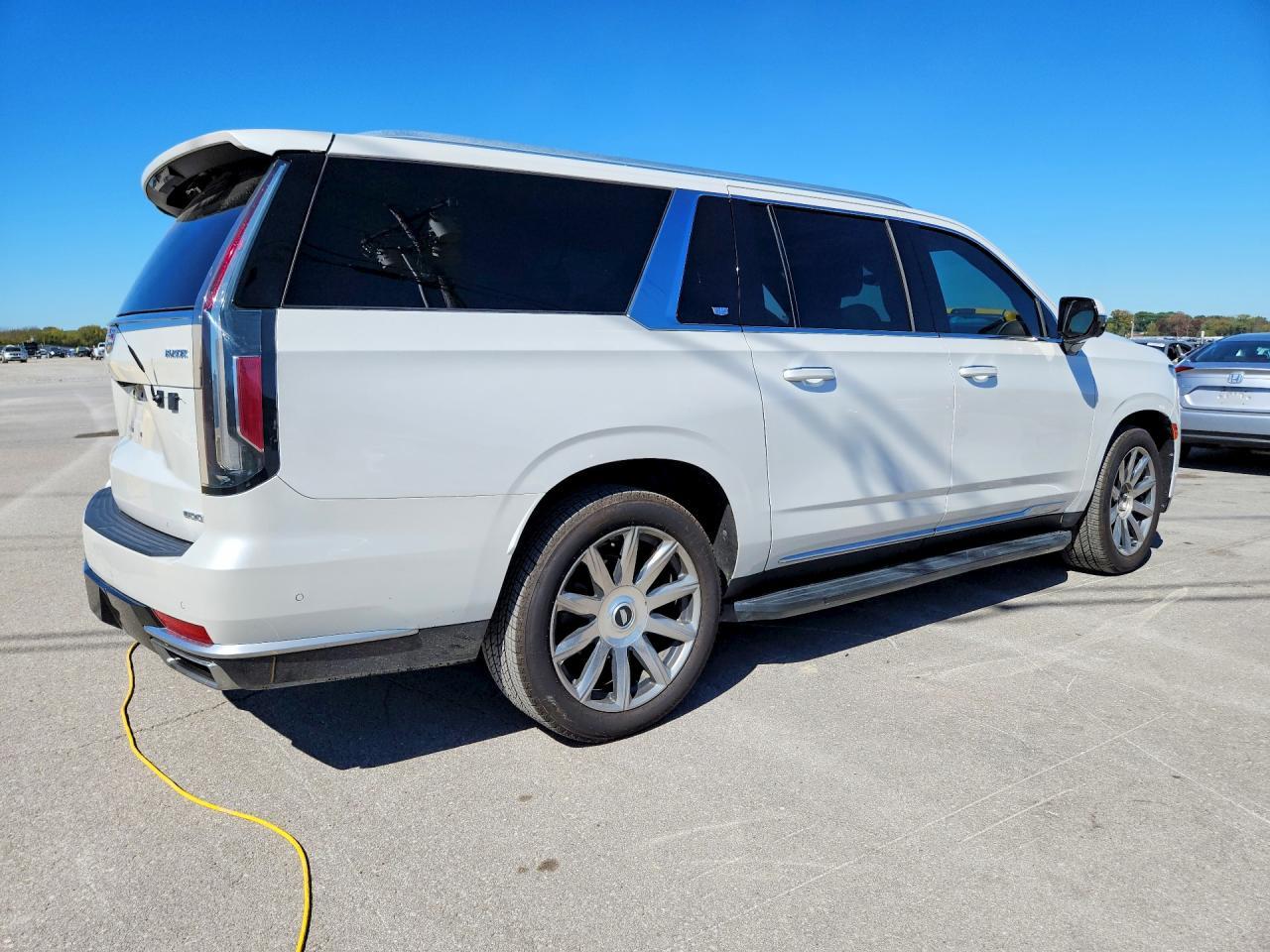 2021 Cadillac Escalade Esv Premium Luxury Platinum - Image 3