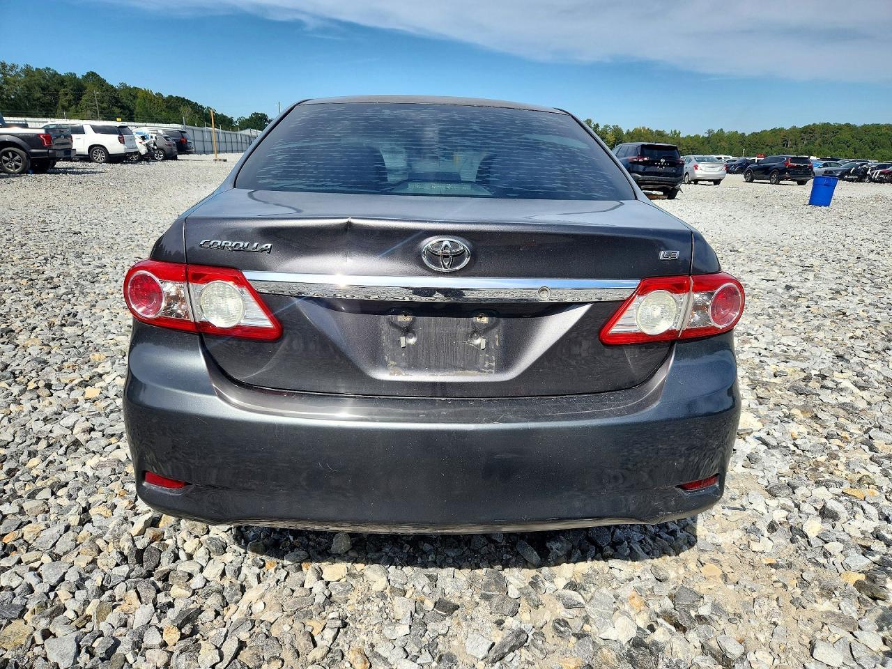 2013 Toyota Corolla Le - Image 6