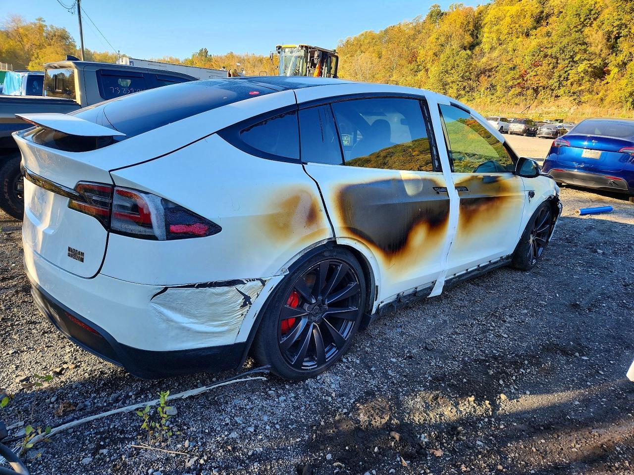2024 Tesla Model X - Image 3