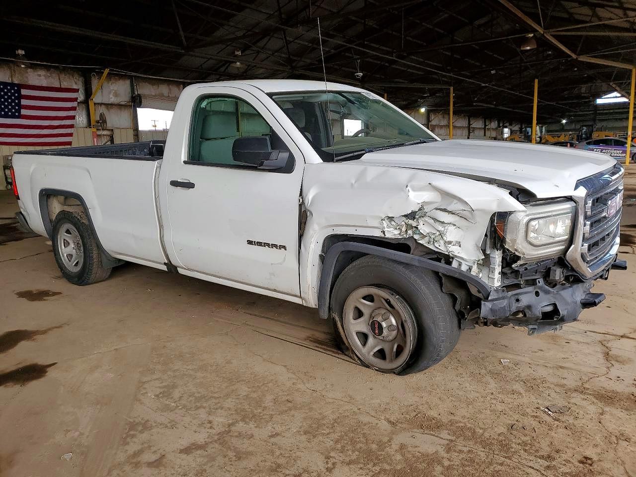 2017 GMC Sierra C1500 - Фото 4