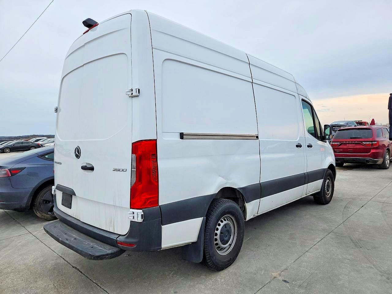 2024 Mercedes-Benz Sprinter 2500 Delivery Van - Image 3