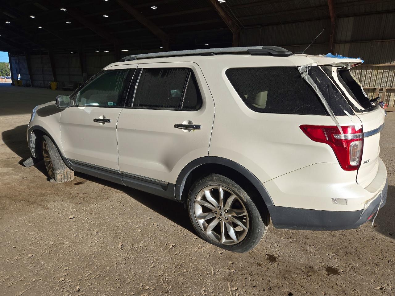 2013 Ford Explorer Xlt - Фото 2