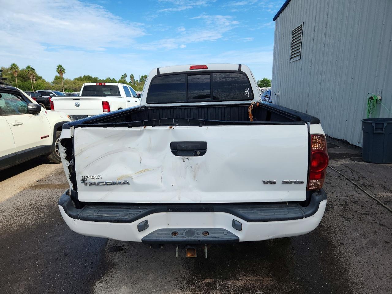 2006 Toyota Tacoma Access Cab - Image 6