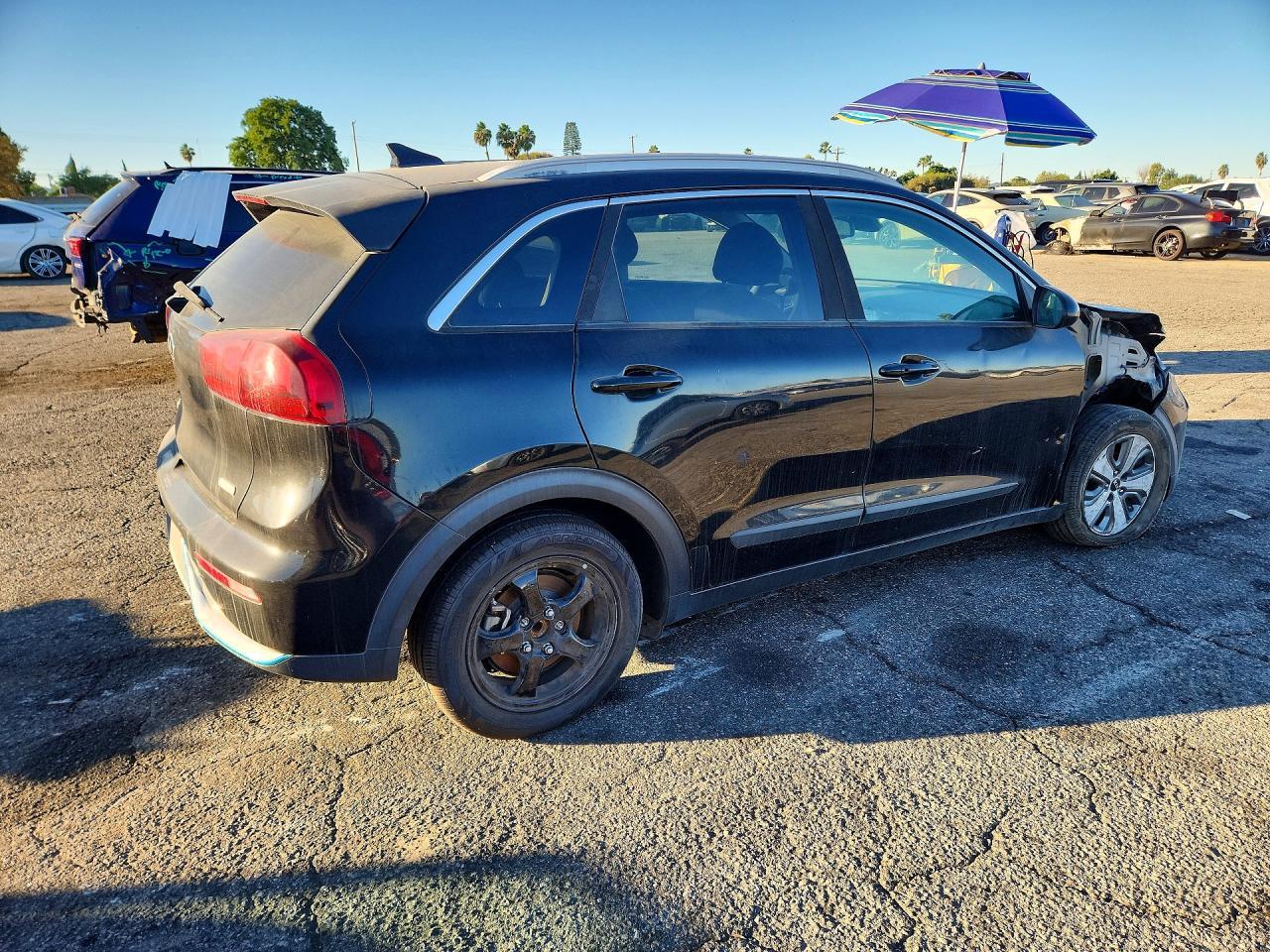 2018 Kia Niro Plug-In Hybrid Lx - Image 3