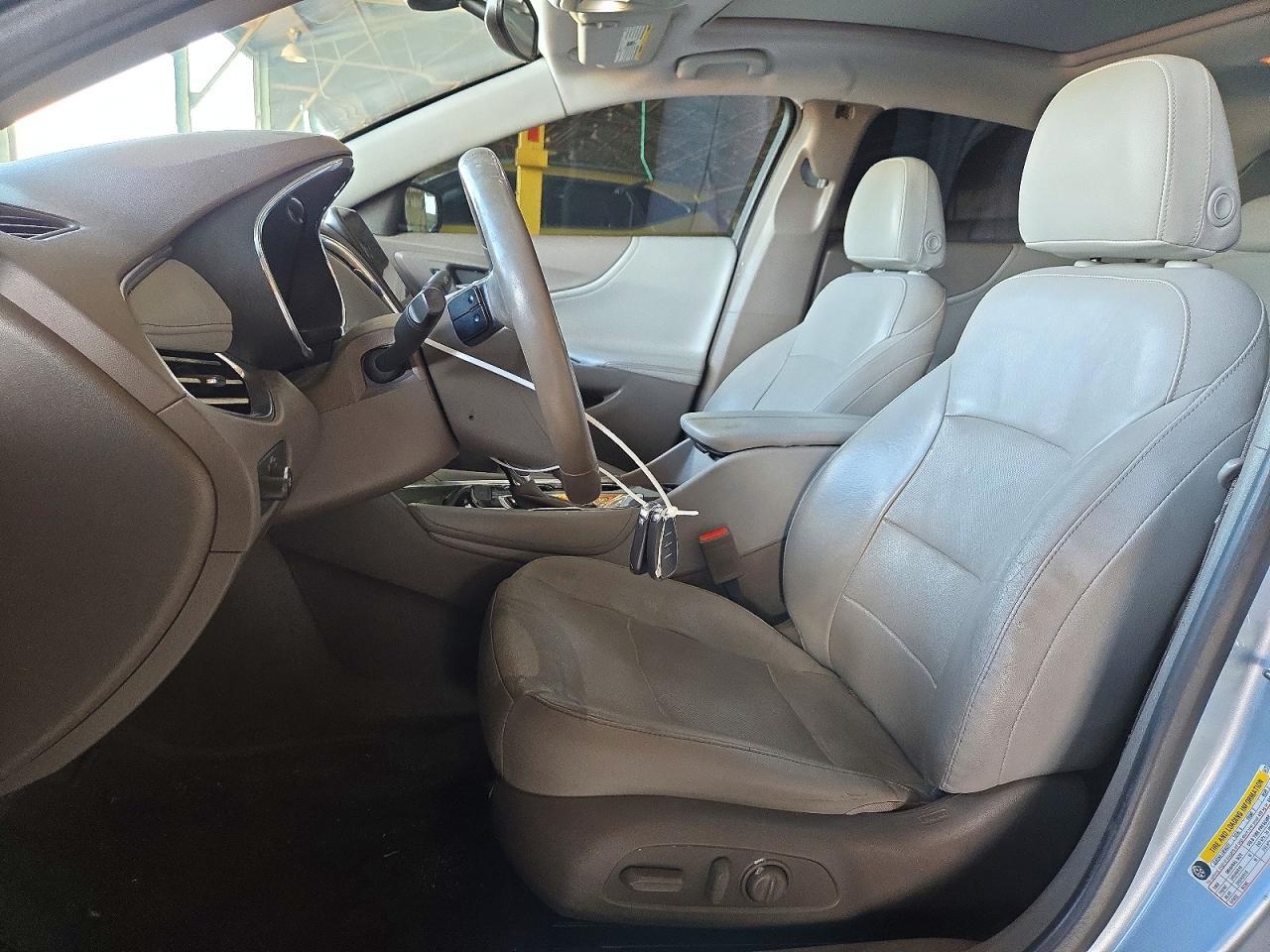 2017 Chevrolet Malibu Premier - Фото 7