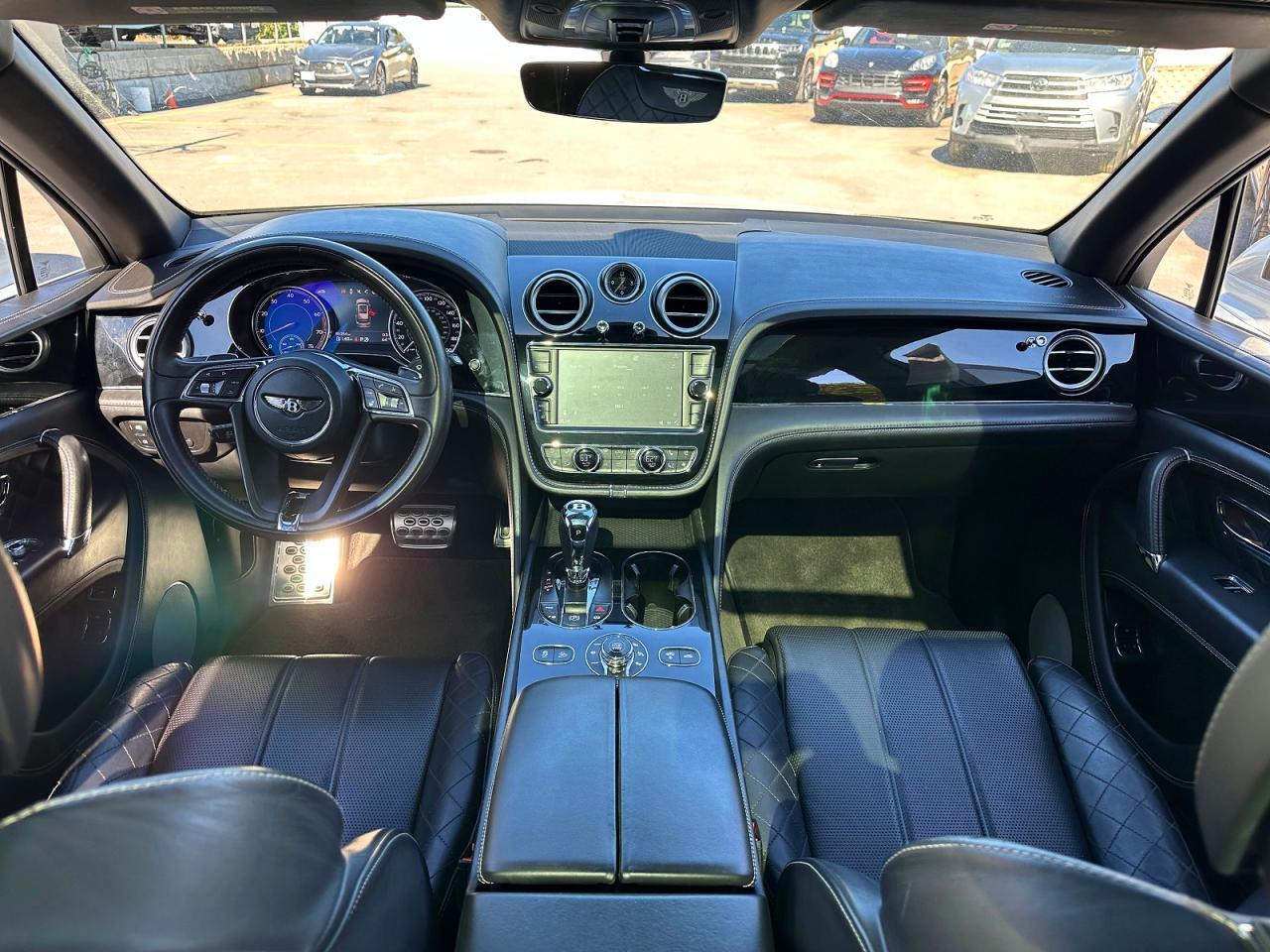 2017 Bentley Bentayga - Image 7