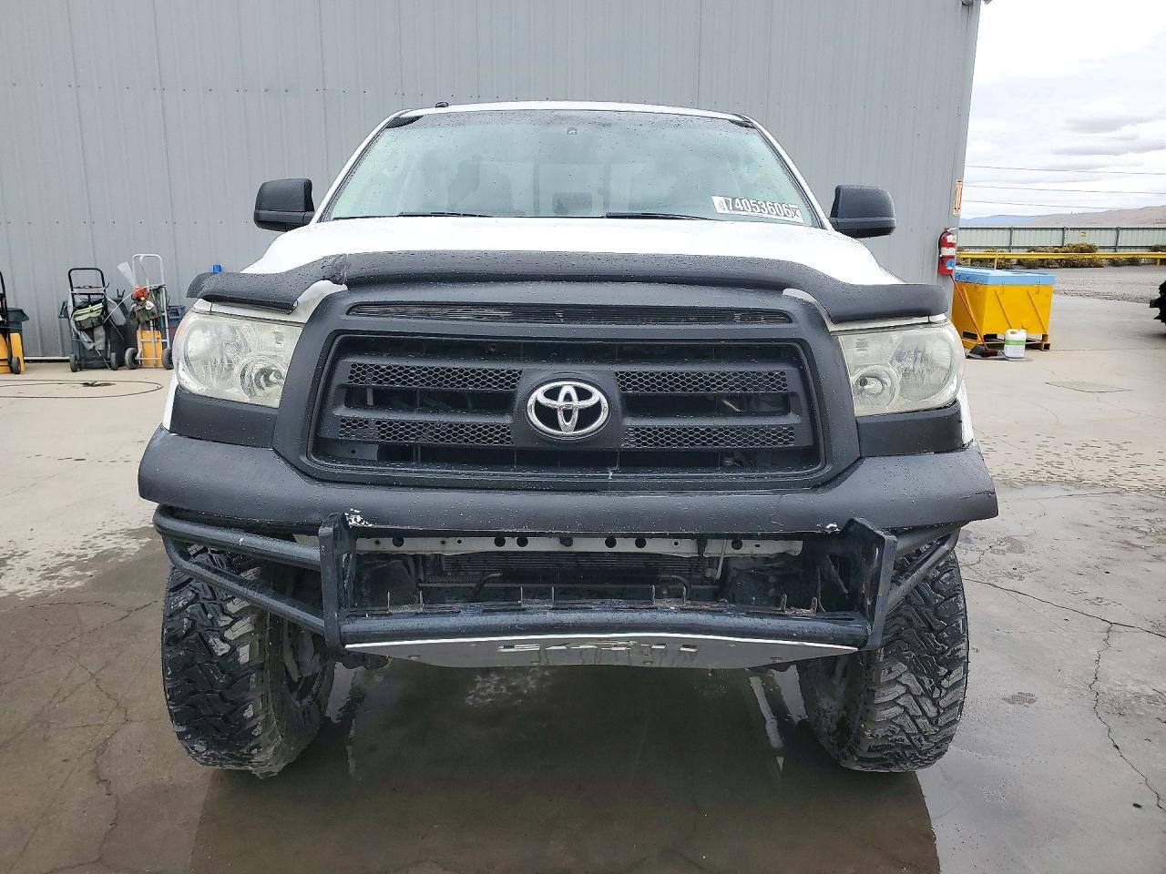 2013 Toyota Tundra Double Cab Sr5 - Image 5
