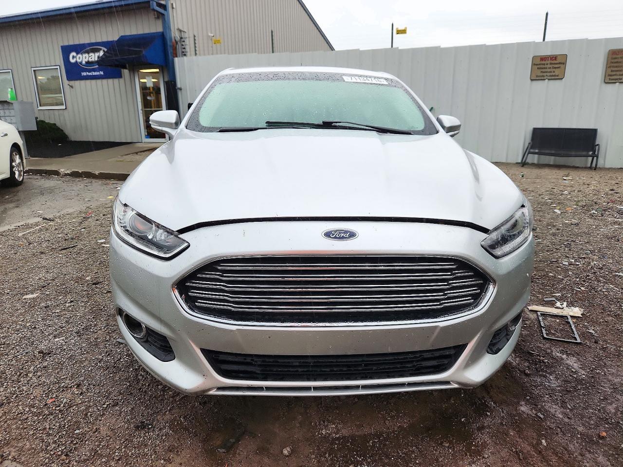 2015 Ford Fusion Se - Фото 5