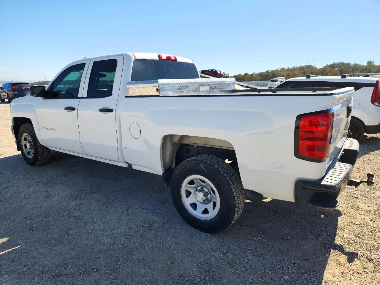 2019 Chevrolet Silverado Ld C1500 - Фото 2