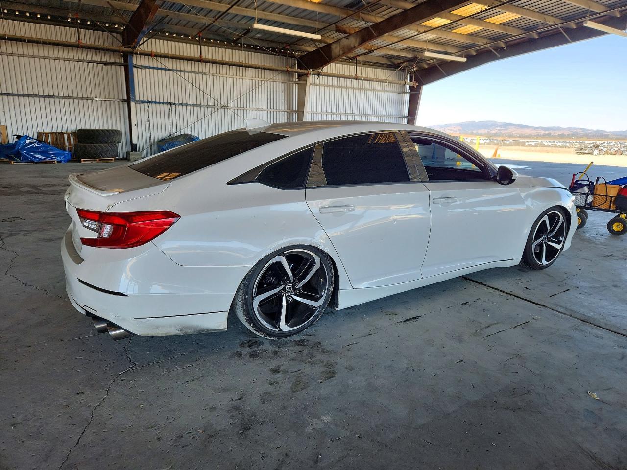 2018 Honda Accord Sport - Image 3