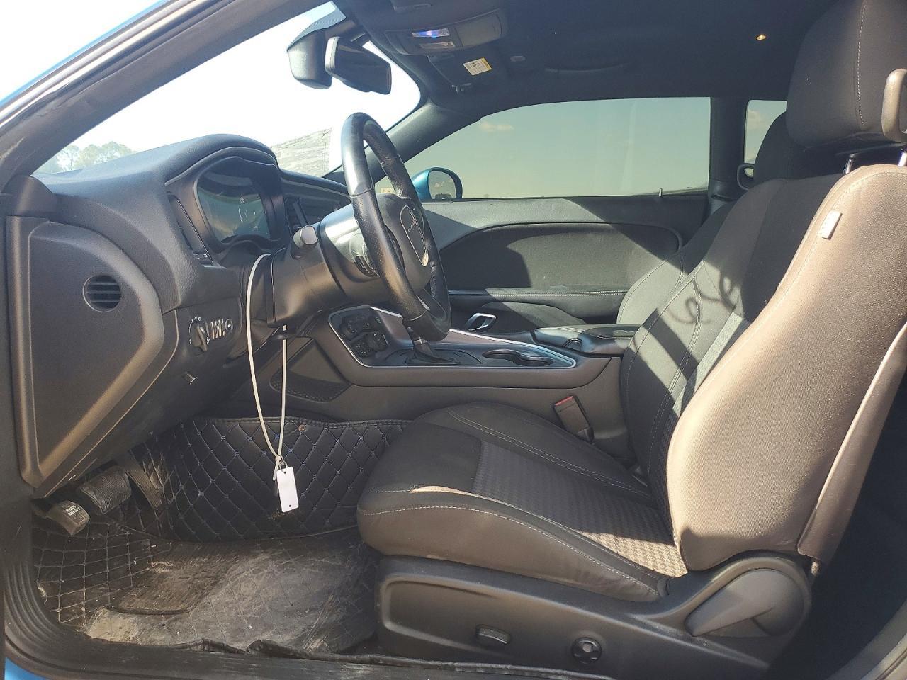 2019 Dodge Challenger Sxt - Image 7
