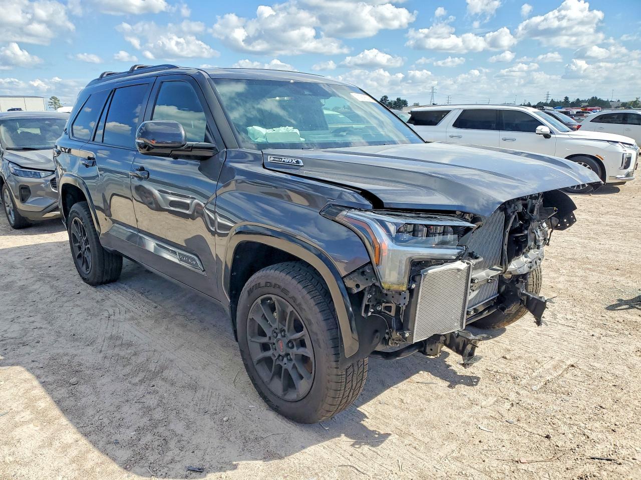 2026 Toyota Sequoia Platinum - Фото 4