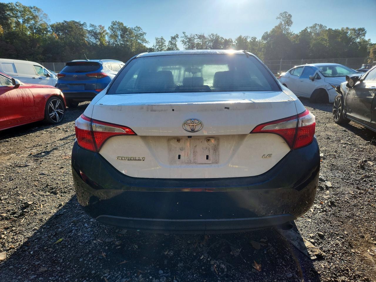 2015 Toyota Corolla Le - Фото 6