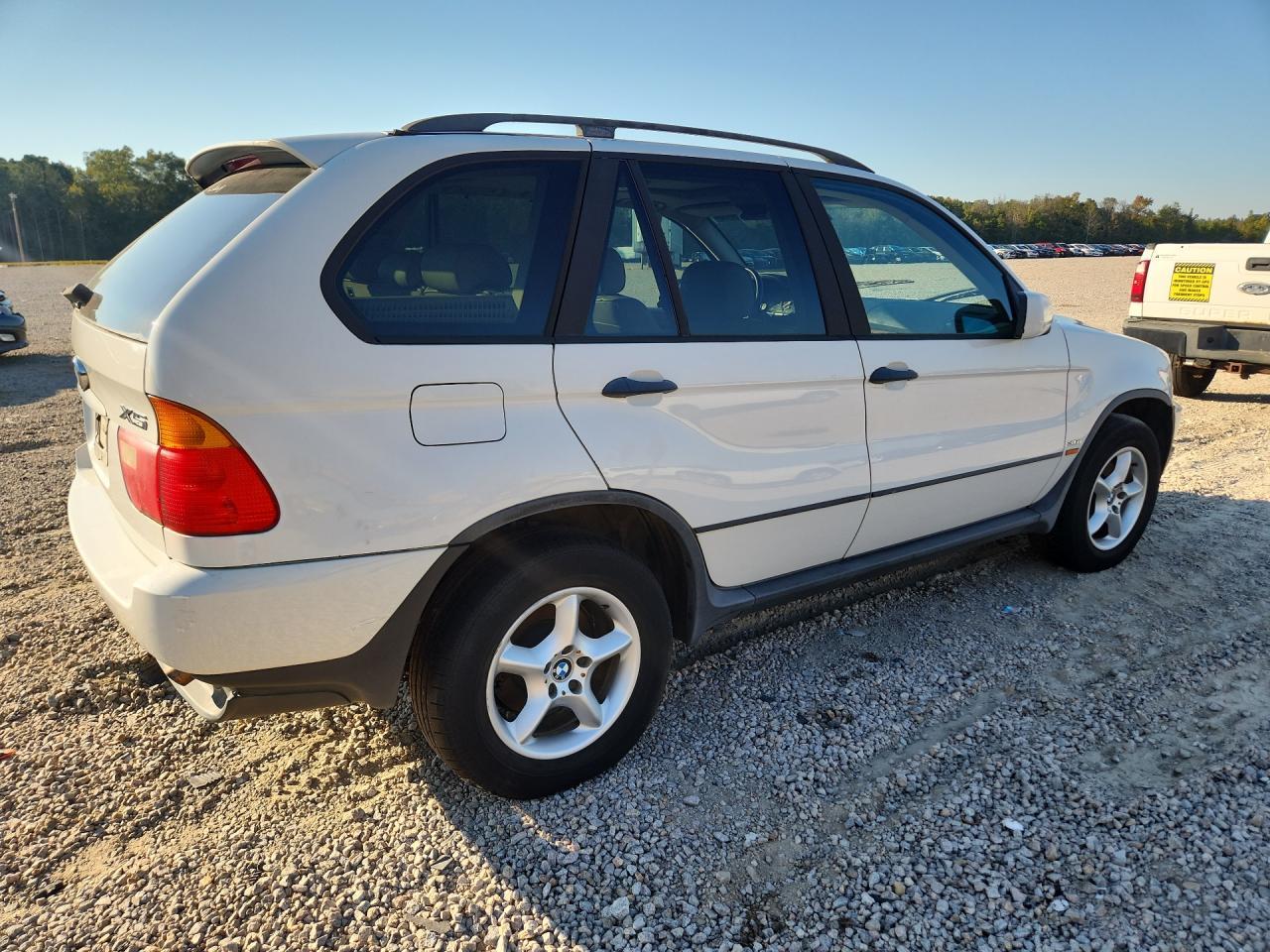 2001 BMW X5 3.0I - Image 3