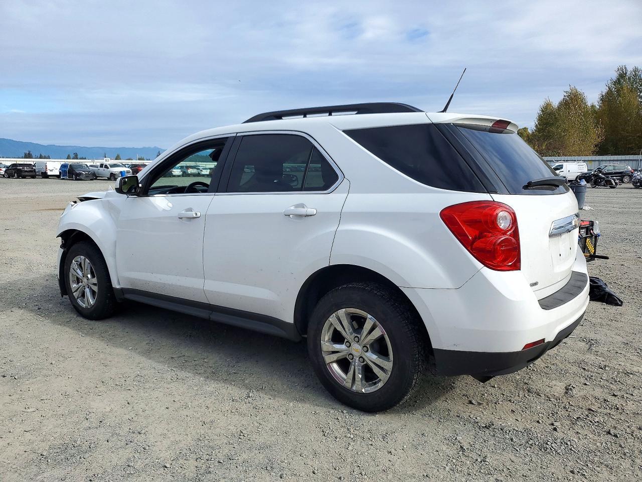 2012 Chevrolet Equinox Lt - Image 2