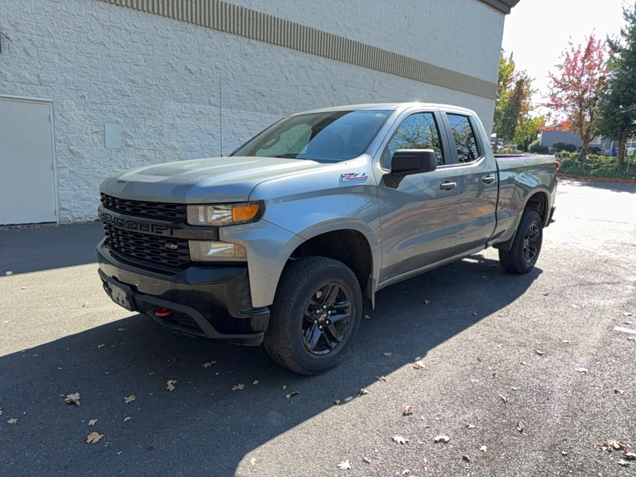 2019 Chevrolet Silverado K1500 Trail Boss Custom - Image 2