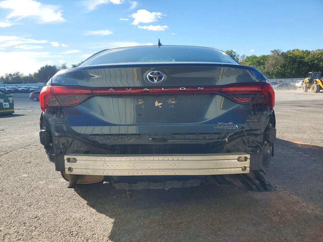 2020 Toyota Avalon Xle - Фото 6