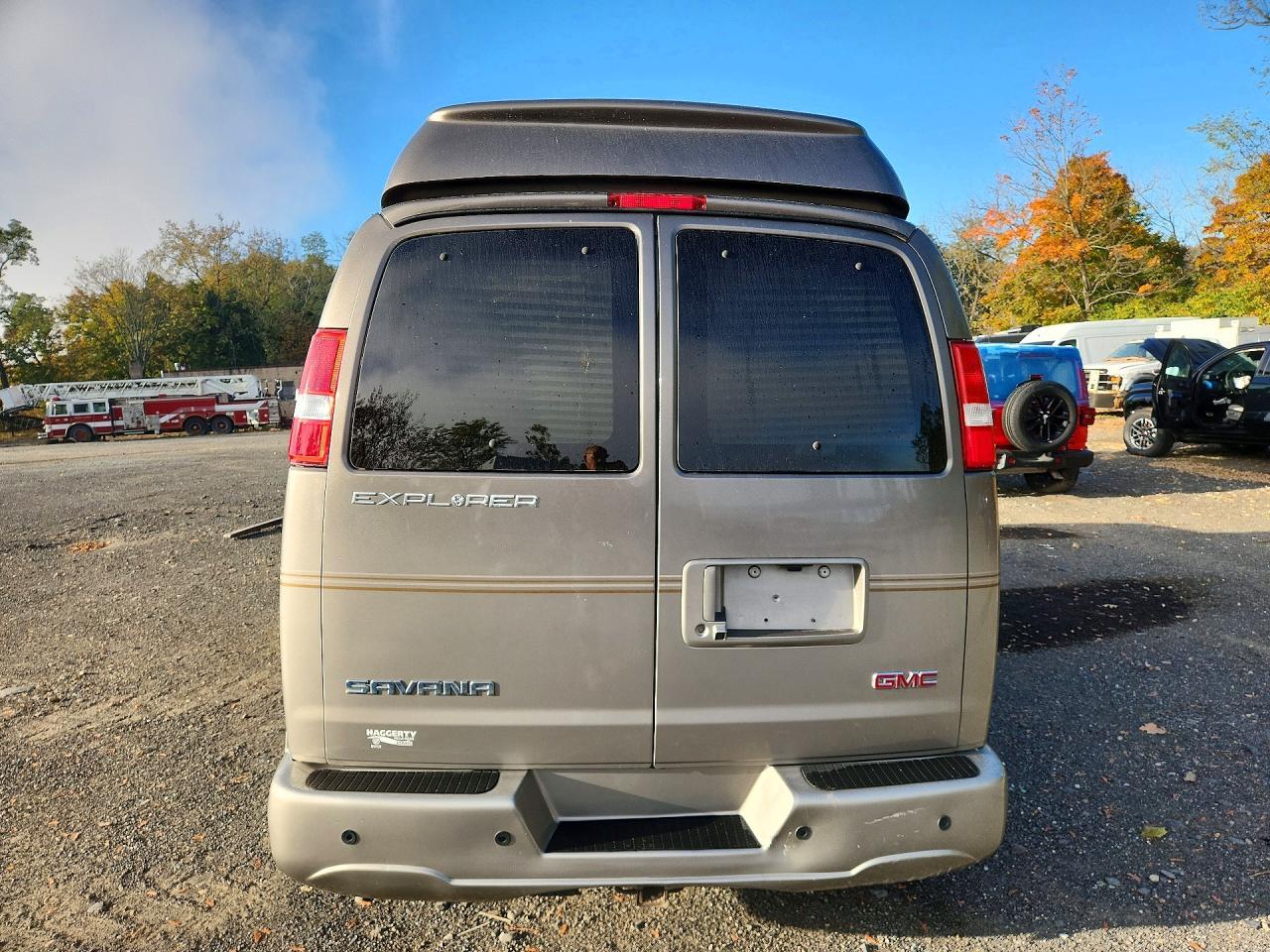 2021 GMC Savana G2500 - Фото 6