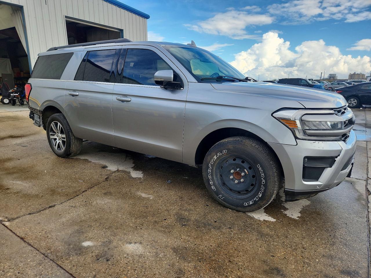 2022 Ford Expedition Max Xlt - Фото 4