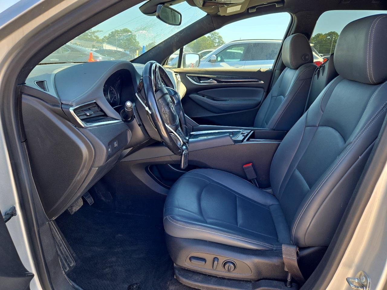 2022 Buick Enclave Essence - Image 7