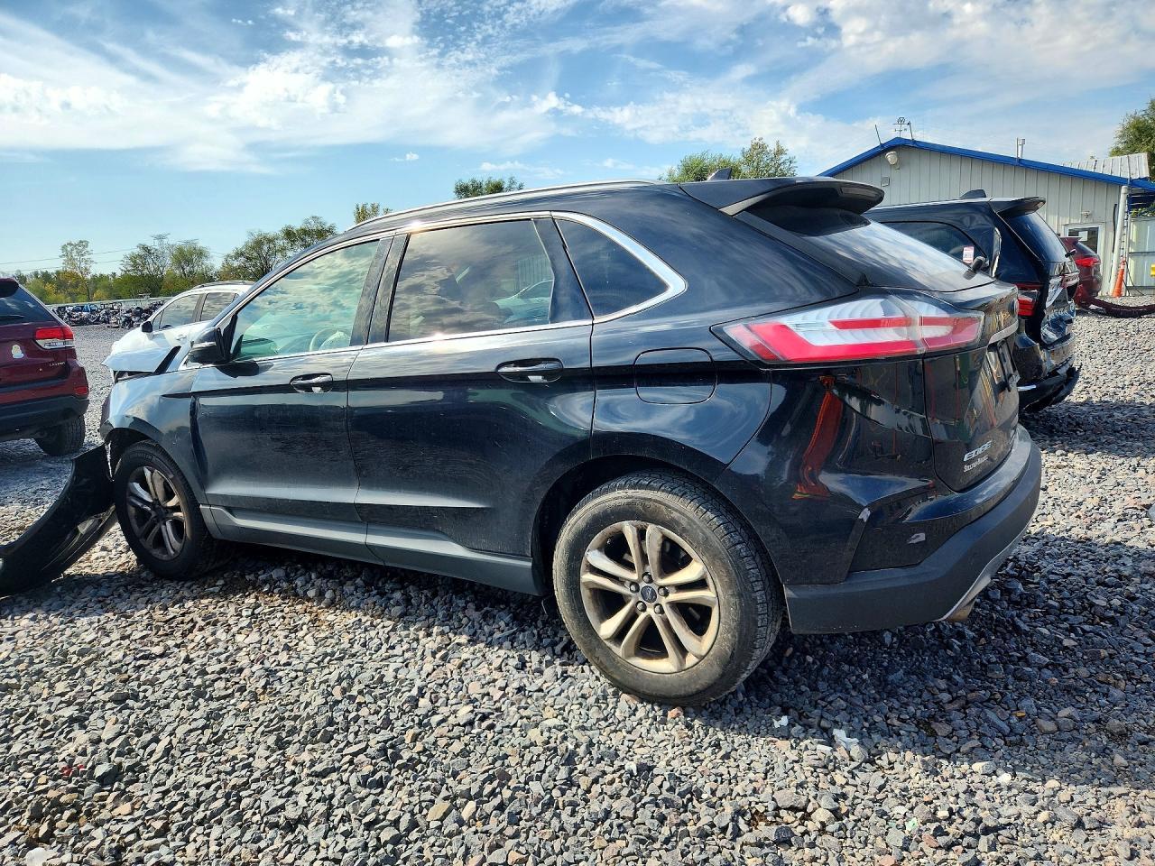 2020 Ford Edge Sel - Image 2