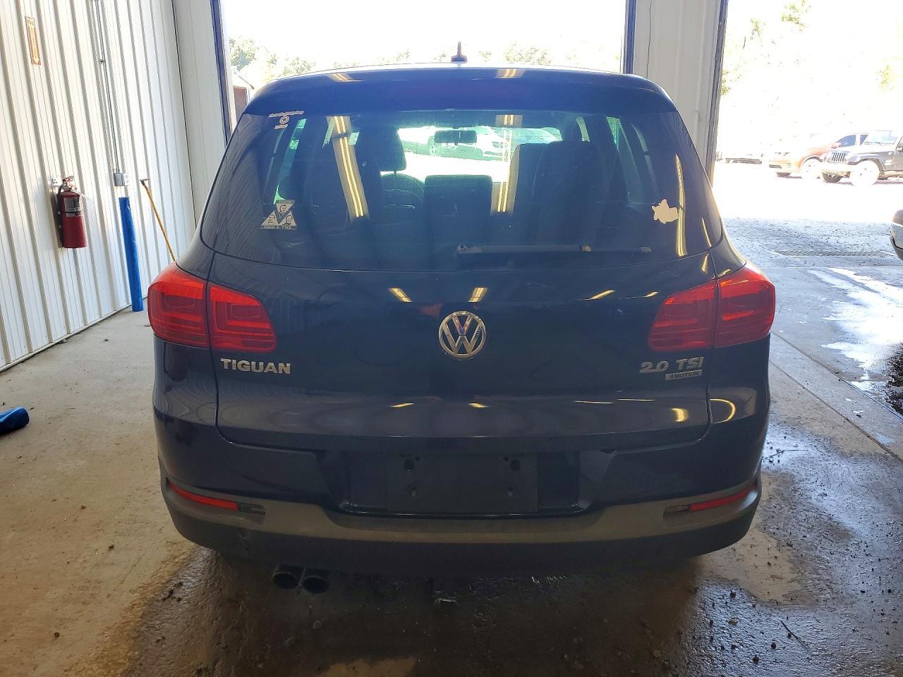 2013 Volkswagen Tiguan S - Фото 6